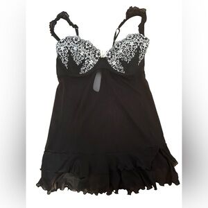 Indulgence by Diatta Black Mesh Sheer Babydoll Chemise EUC Size L